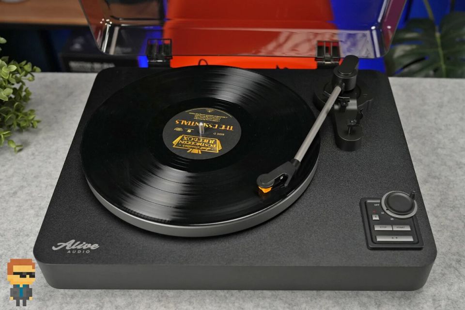 Alive Audio Magna:     