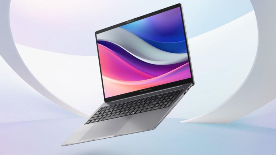 ASUS ExpertBook P3:    -