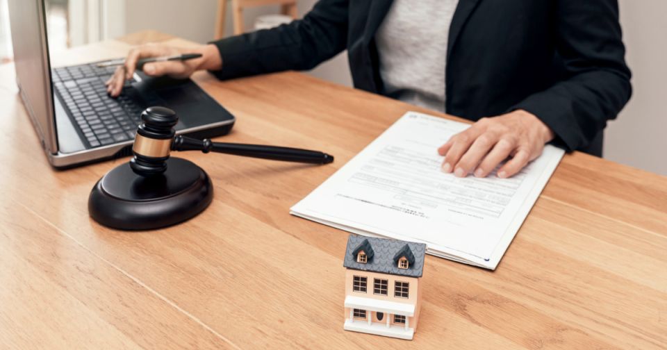 Каждое четвёртое иск в российских судах – о долгах за коммунальные услуги