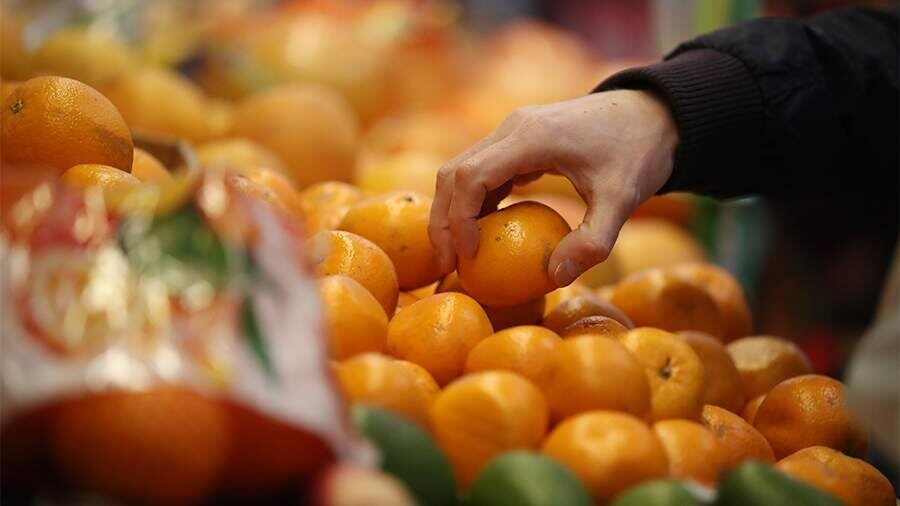 Госдума ужесточает контроль над ценами в преддверии праздников