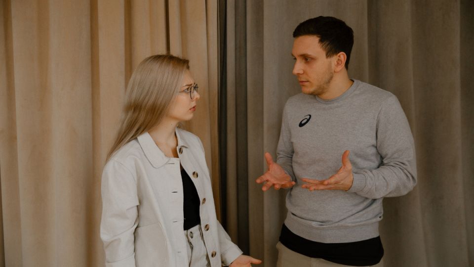 Конфликт на рабочем месте: врач обратилась в ФСБ и углубила расхождения в команде