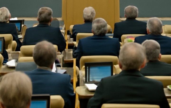 Как новая инициатива Госдумы может изменить финансовое будущее родителей в России