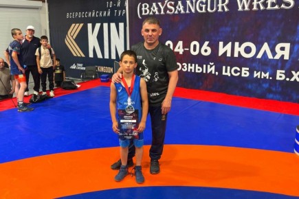   -       Baysangur Wrestling League