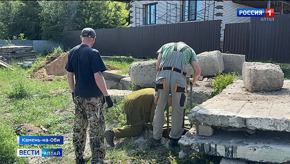 В Камне-на-Оби коммунальщики перешли к решительным действиям в борьбе с должниками