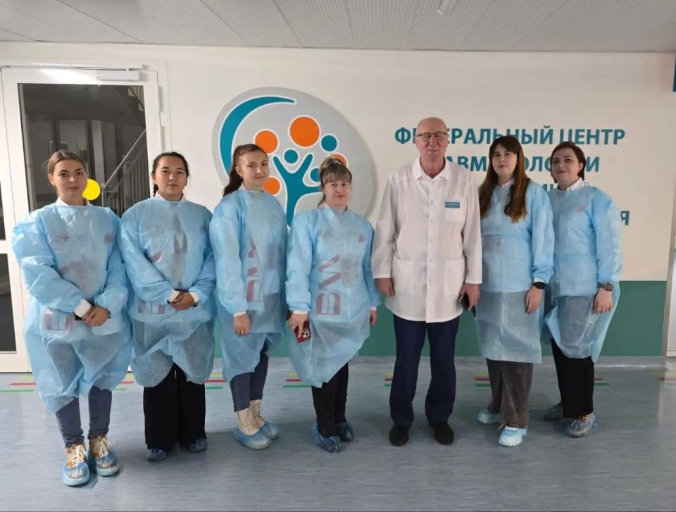 В нашем городе проходит окружной форум волонтеров-медиков, участниками которого стали 150 человек из 27 регионов Сибирского, Дальневосточного и Уральского федеральных округов
