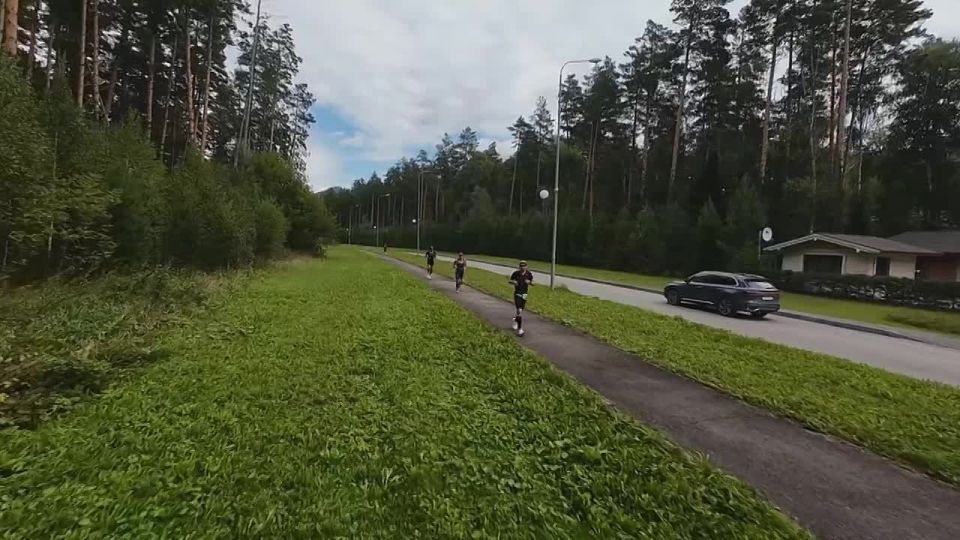 Вдохновляющими кадрами 7-го фестиваля триатлона Altai3race в Алтайском районе поделились организаторы стартов