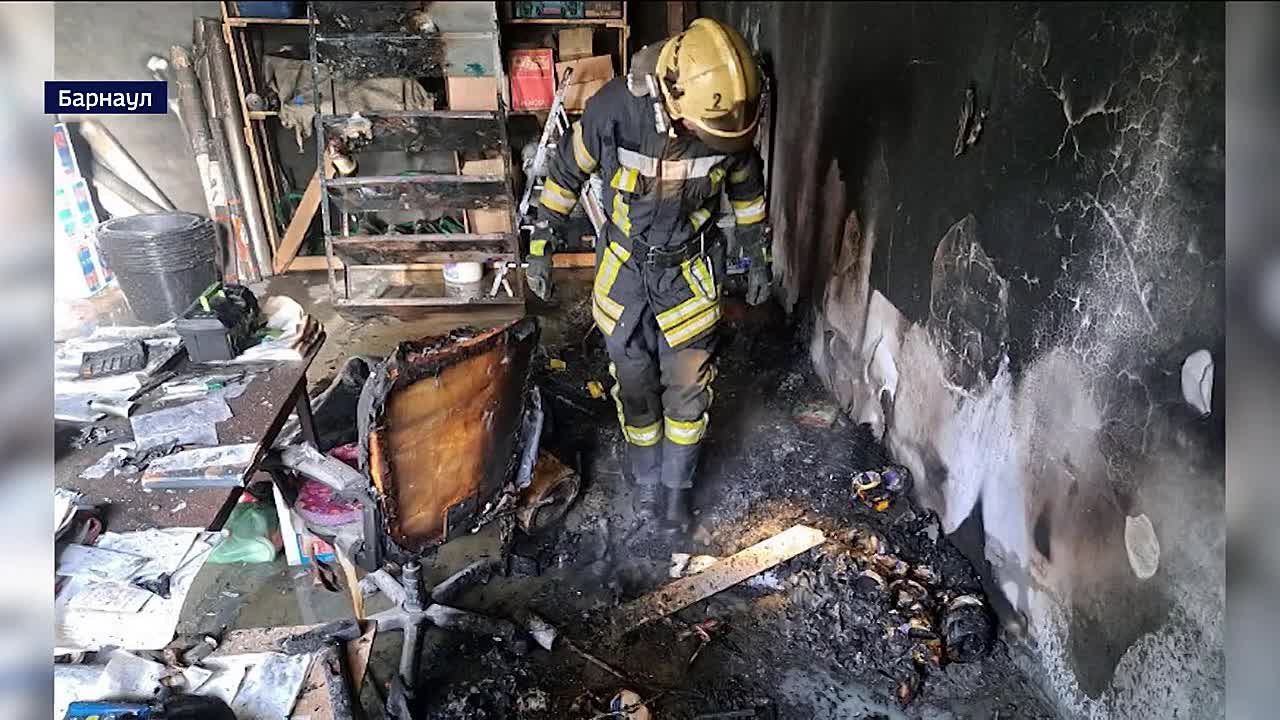 Утром в Барнауле произошёл пожар на территории новой школы