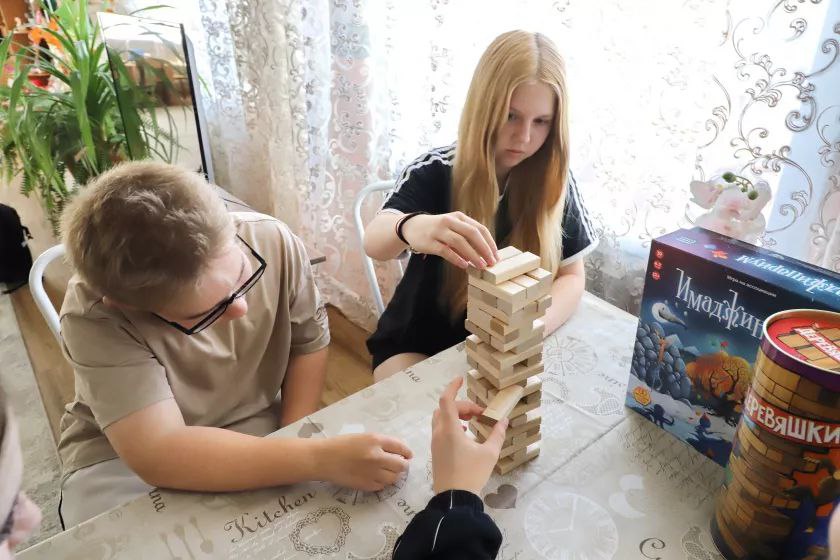 В новые семьи из "Бийского центра помощи детям, оставшимся без попечения родителей" за год уходит порядка 30 детей В новые семьи из "Бийского центра помощи детям, оставшимся без попечения родителей" за год уходит порядка 30 детей