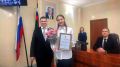 Дочь офицера следственного управления СК России по Алтайскому краю стала призером творческого конкурса Следственного комитета