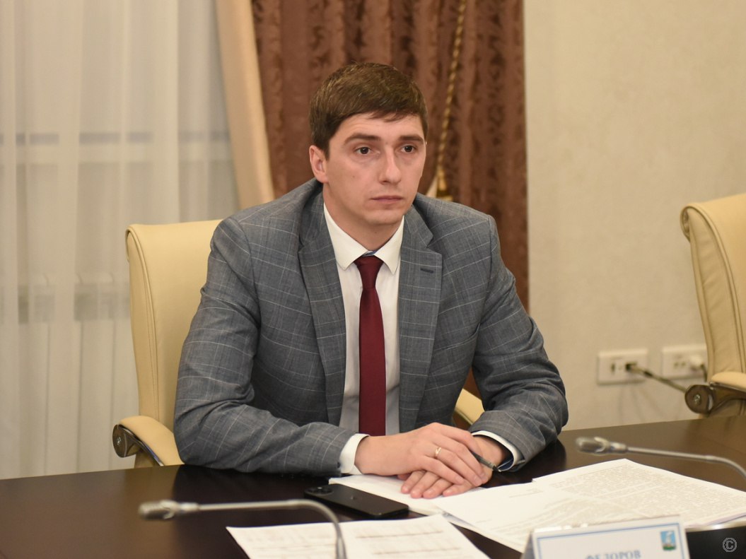 Вячеслав Франк провел оперативное аппаратное совещание Вячеслав Франк провел оперативное аппаратное совещание