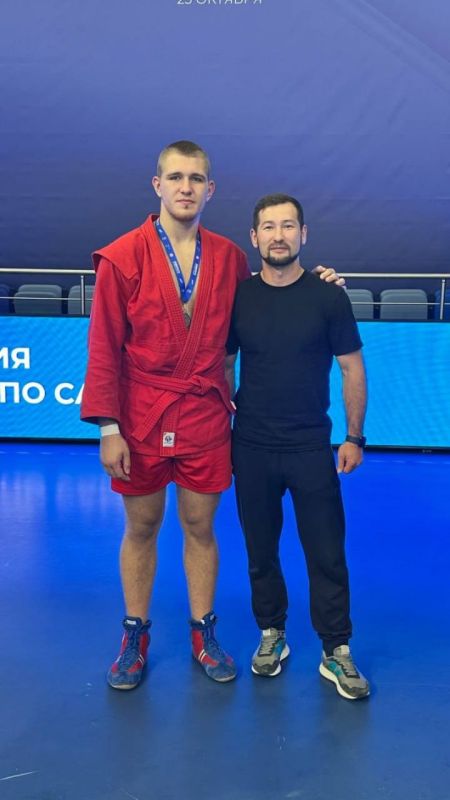 Роман Жданов — серебряный призер гран-при «Молодая гвардия» среди спортсменов до 24 лет в Москве