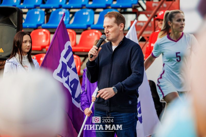В Барнауле разыграли призы «Осеннего кубка «Лиги Мам» В Барнауле разыграли призы «Осеннего кубка «Лиги Мам»