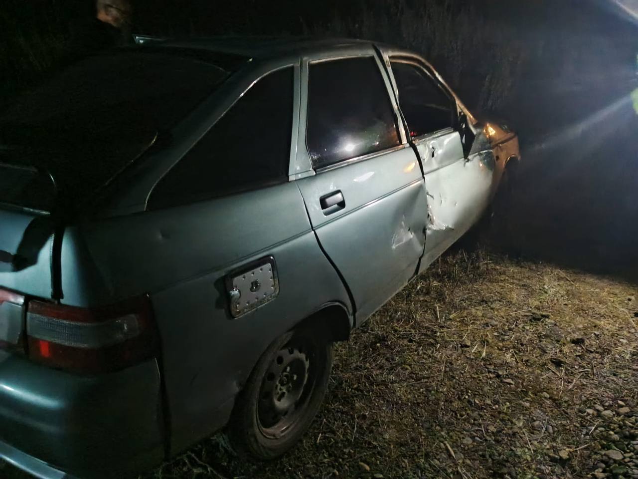 В Бийске легковой автомобиль столкнулся с поездом В Бийске легковой автомобиль столкнулся с поездом