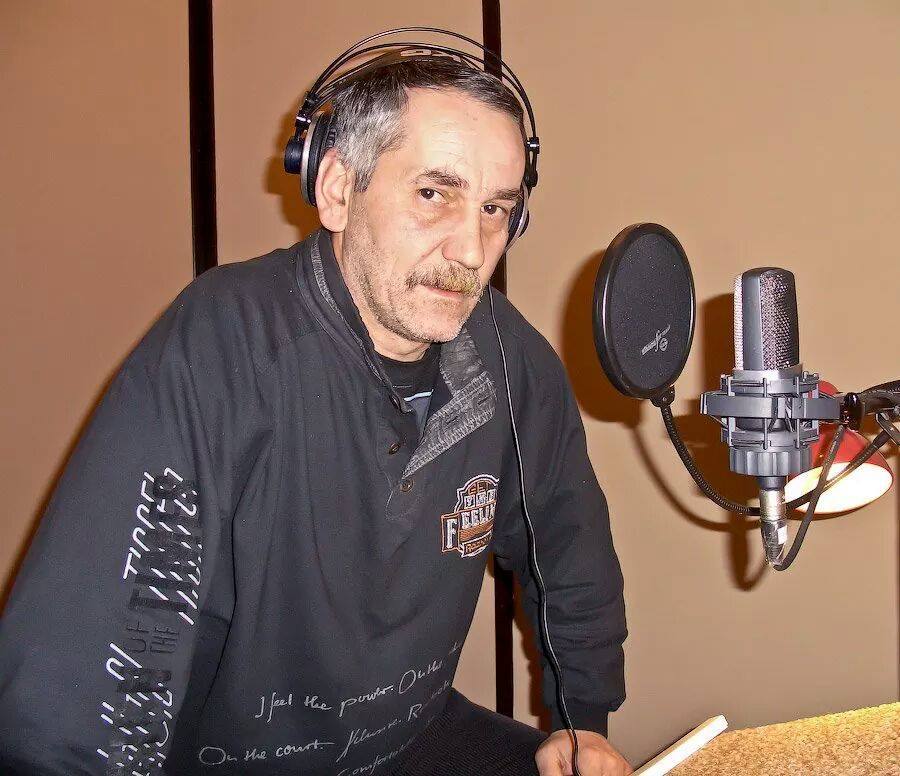 Умер актер дубляжа Андрей Гриневич