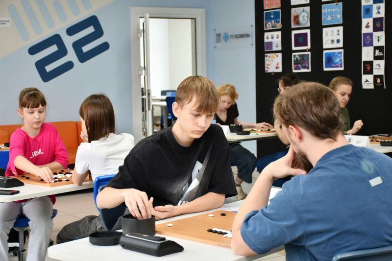 В Барнауле подведены итоги Кубка края по игре го В Барнауле подведены итоги Кубка края по игре го