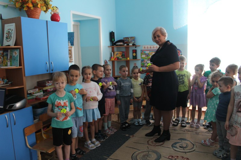 Сотрудники Госавтоинспекции края проводят занятия побезопасности# Засветись Сотрудники Госавтоинспекции края проводят занятия побезопасности# Засветись