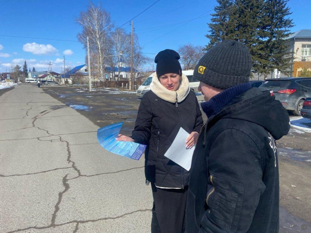 В период школьных каникул барнаульцам напоминают о правилах безопасности детей у водоемов