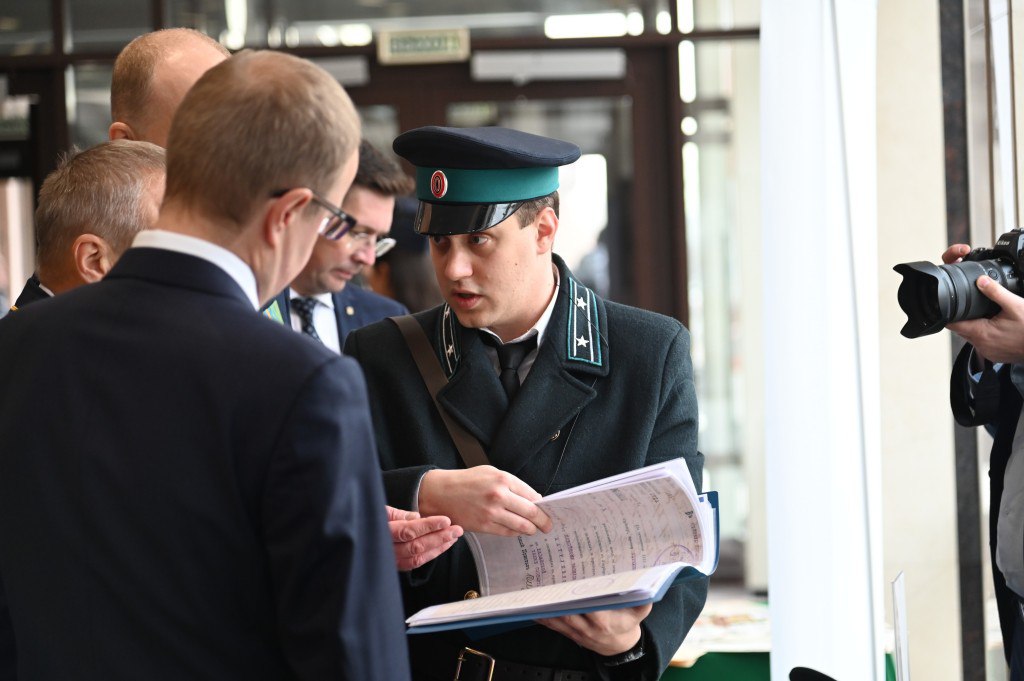 Денис Голобородько: Работа судебных приставов гарантирует верховенство права в стране Денис Голобородько: Работа судебных приставов гарантирует верховенство права в стране