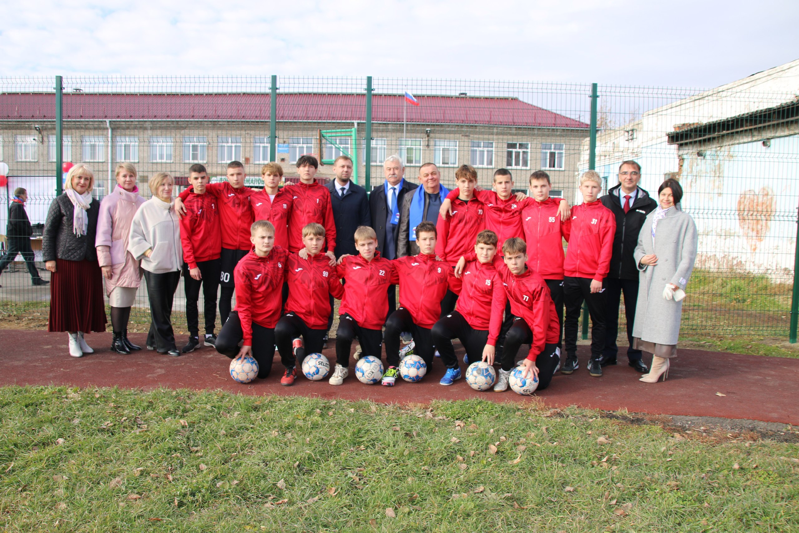 Прекрасный подарок ученикам школы №19 Прекрасный подарок ученикам школы №19