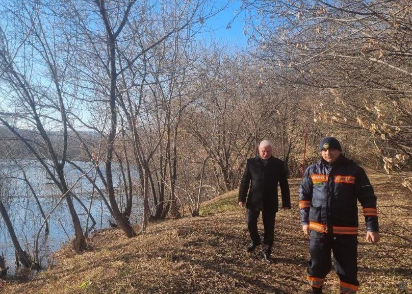 Барнаульцам напоминают о безопасности детей у водоемов в период каникул Барнаульцам напоминают о безопасности детей у водоемов в период каникул