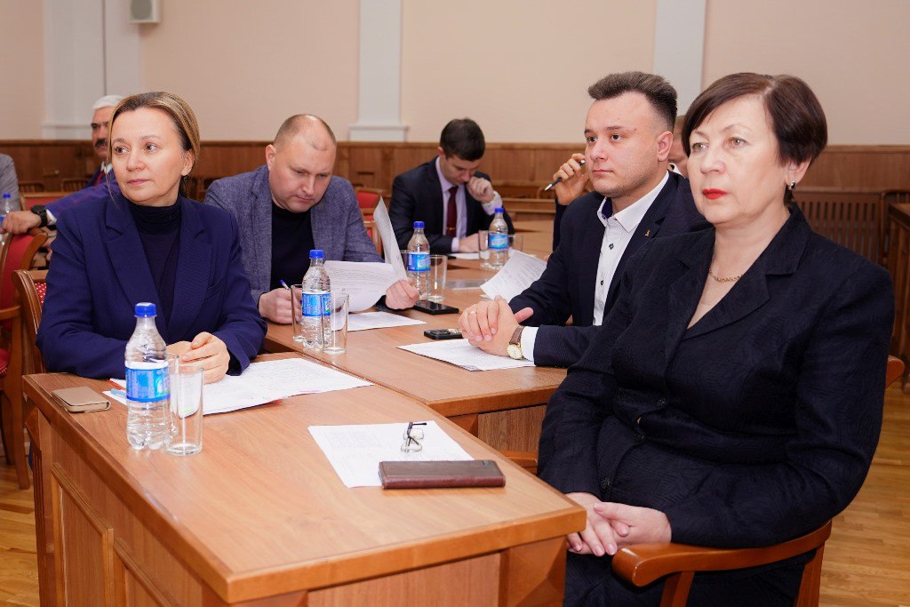 Барнаул обновляет правила размещения уличной рекламы Барнаул обновляет правила размещения уличной рекламы