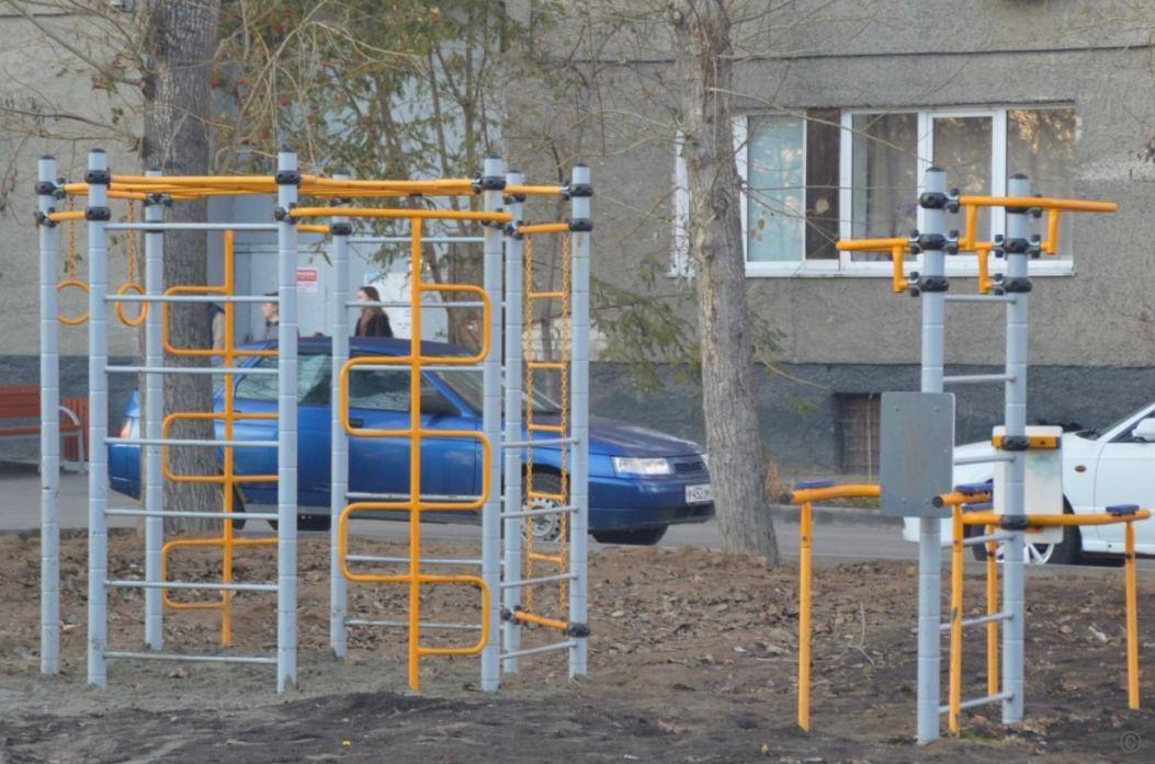 В Барнауле провели комиссионную приемку еще девяти дворов, благоустроенных по нацпроекту В Барнауле провели комиссионную приемку еще девяти дворов, благоустроенных по нацпроекту