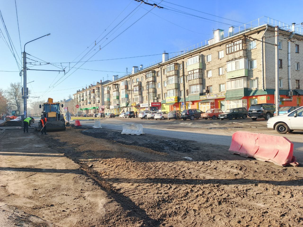 Ремонт дорожного покрытия у остановки «Проспект Рубцовский» Ремонт дорожного покрытия у остановки «Проспект Рубцовский»