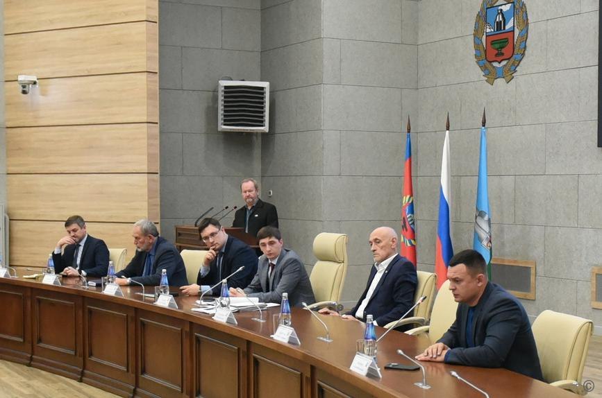 Магазины и здание охранного предприятия: какие проекты представили на последнем градостроительном совете октября Магазины и здание охранного предприятия: какие проекты представили на последнем градостроительном совете октября