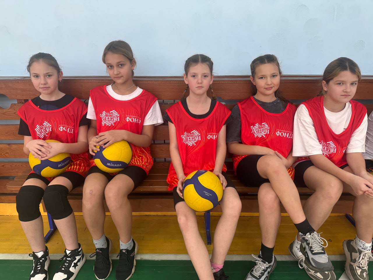 В селе Первомайское прошёл мастер-класс волейбольного клуба Алтай при содействии благотворительного фонда «Мой Алтай» В селе Первомайское прошёл мастер-класс волейбольного клуба Алтай при содействии благотворительного фонда «Мой Алтай»