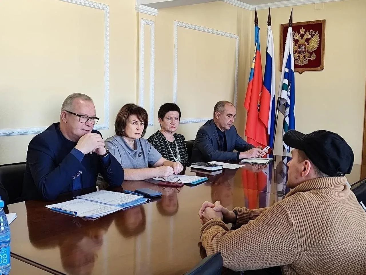 Зампред Правительства Алтайского края Игорь Степаненко провел личный прием участников специальной военной операции и их семей в Белокурихе