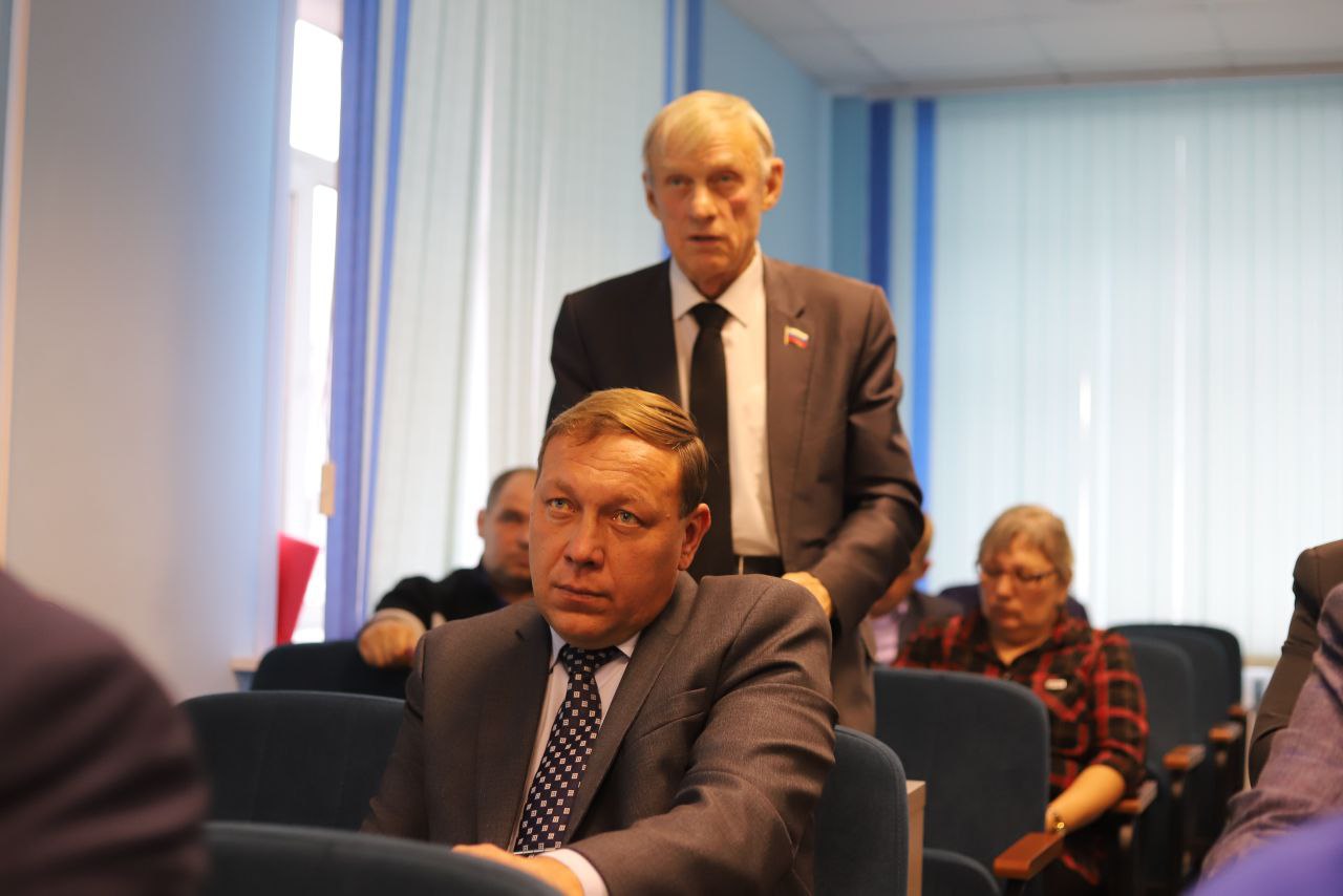 Депутат АКЗС Иван Мордовин принял участие в сессии Первомайского районного Собрания депутатов Депутат АКЗС Иван Мордовин принял участие в сессии Первомайского районного Собрания депутатов