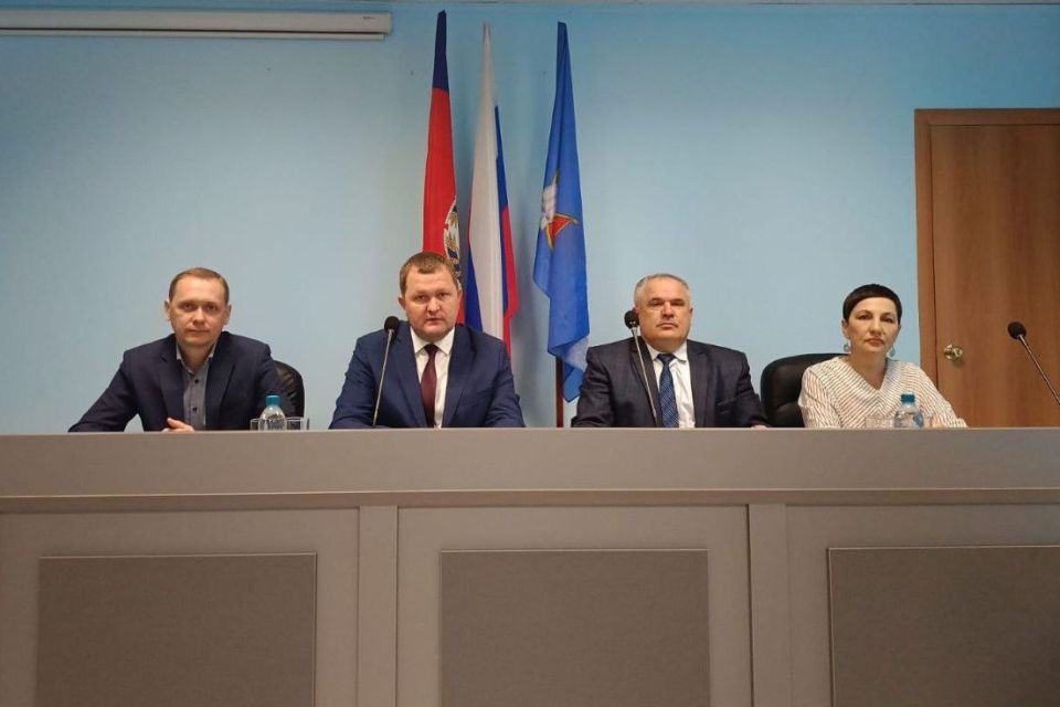 Депутат АКЗС Иван Мордовин принял участие в сессии Первомайского районного Собрания депутатов