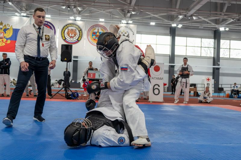 Алтайские спортсмены успешно выступили на турнирах по восточному боевому единоборству (кобудо) в Туле Алтайские спортсмены успешно выступили на турнирах по восточному боевому единоборству (кобудо) в Туле