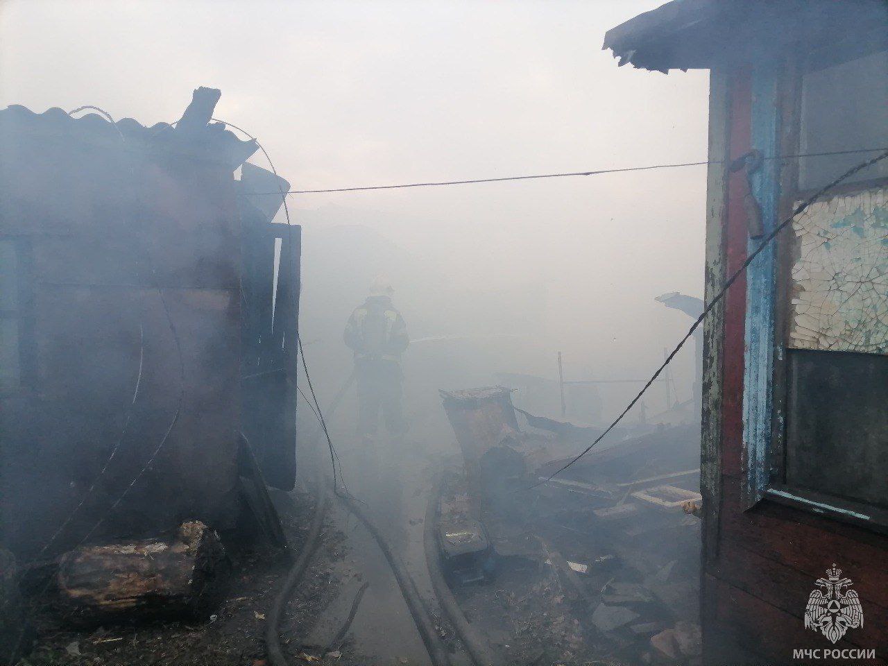 В Рубцовске ликвидирован пожар В Рубцовске ликвидирован пожар