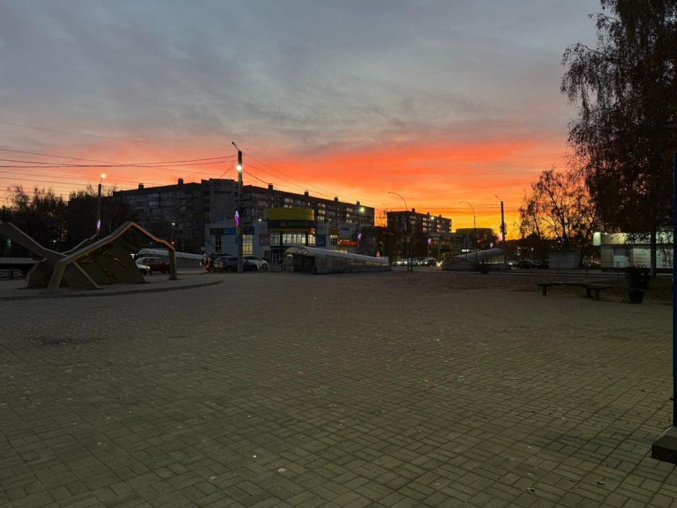 Доброе утро, Бийск!. Осень не спешит с холодами, дарит нам ещё один тёплый день