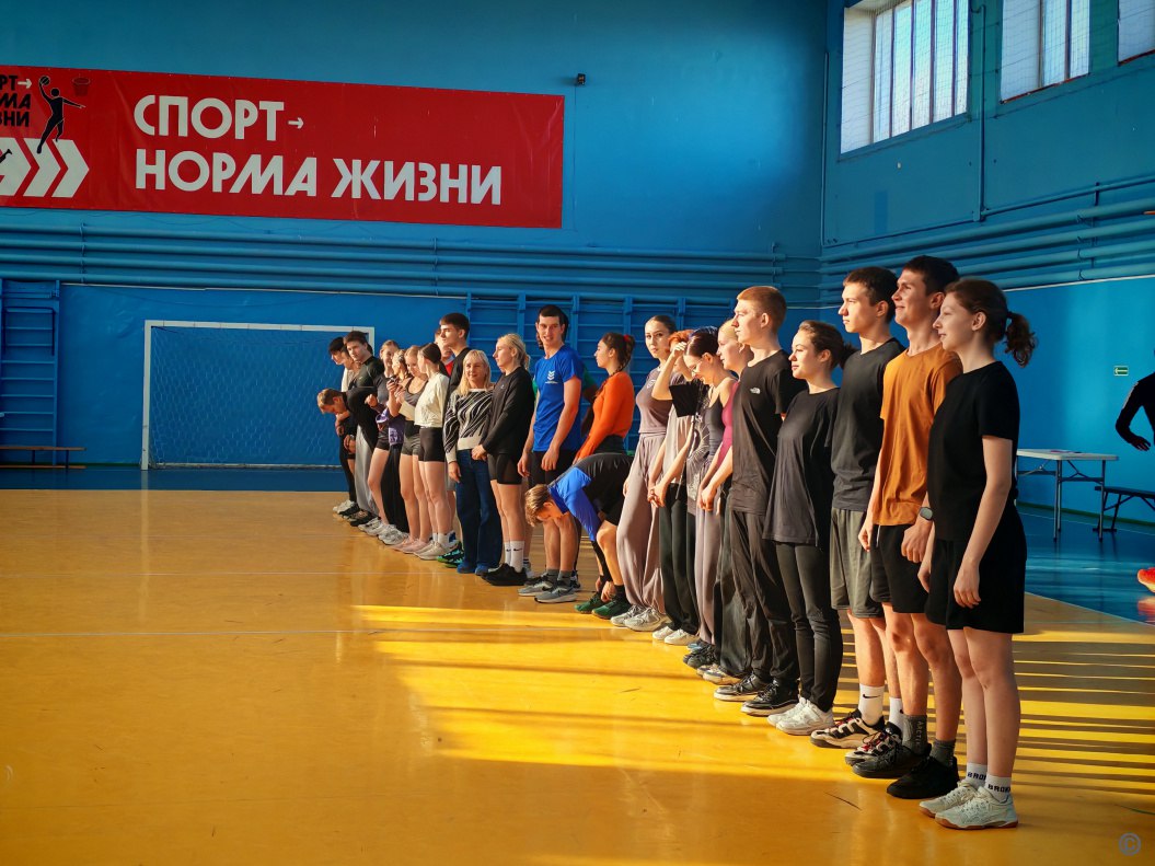 Барнаульские студенты стали участниками спортивно-интеллектуальной игры, приуроченной ко Дню народного единства Барнаульские студенты стали участниками спортивно-интеллектуальной игры, приуроченной ко Дню народного единства