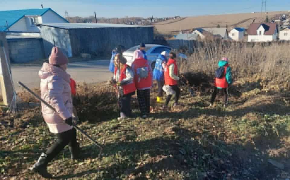 В Барнауле подошёл к концу месячник осенней санитарной очистки и благоустройства В Барнауле подошёл к концу месячник осенней санитарной очистки и благоустройства
