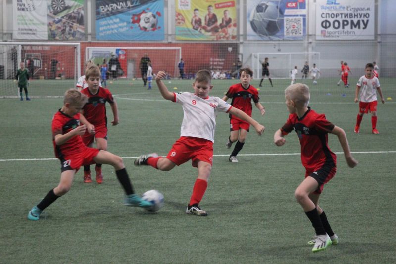 В Барнауле состоялся V межрегиональный турнир памяти Виктора Горлова «Сибирский самородок» В Барнауле состоялся V межрегиональный турнир памяти Виктора Горлова «Сибирский самородок»