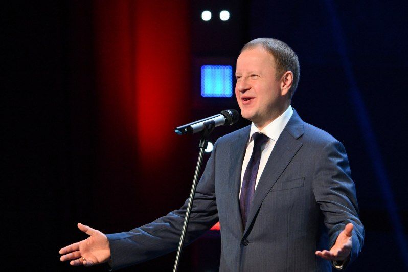 В день одного из главных праздников страны в концертном зале «Сибирь» прошел первый показ концертной программы «Под небом Алтая» из цикла «Народы Алтая» В день одного из главных праздников страны в концертном зале «Сибирь» прошел первый показ концертной программы «Под небом Алтая» из цикла «Народы Алтая»