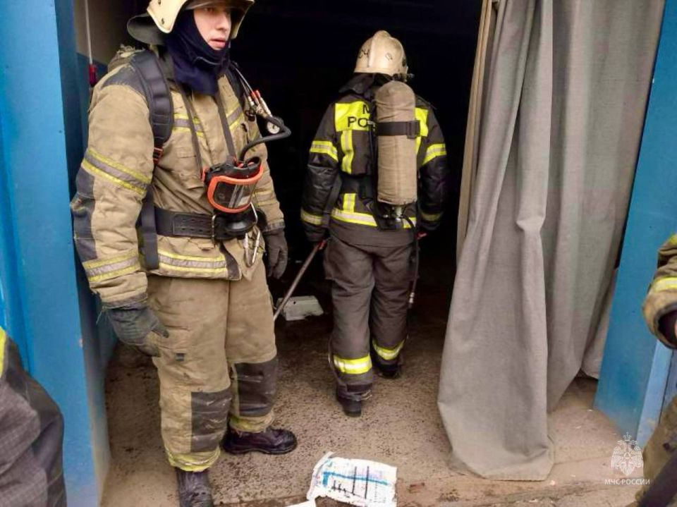 Пенсионер едва не сгорел, работая со сваркой в своем гараже Пенсионер едва не сгорел, работая со сваркой в своем гараже