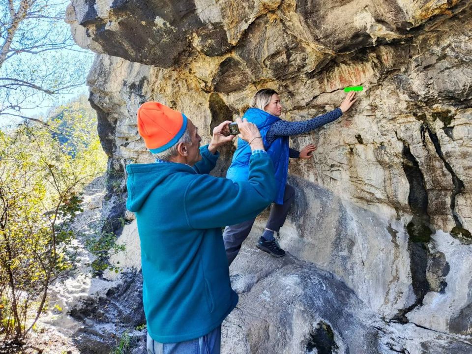 Одна из малоизученных и древних пещер Республики Алтай оказалась полна бесценных археологических находок Одна из малоизученных и древних пещер Республики Алтай оказалась полна бесценных археологических находок
