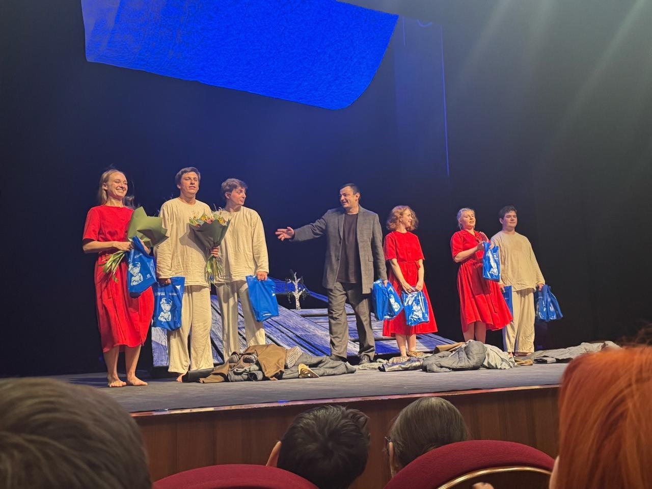 Алтайский театр кукол «Сказка» завоевал диплом на IV Открытом фестивале театров кукол «Патриот» Алтайский театр кукол «Сказка» завоевал диплом на IV Открытом фестивале театров кукол «Патриот»