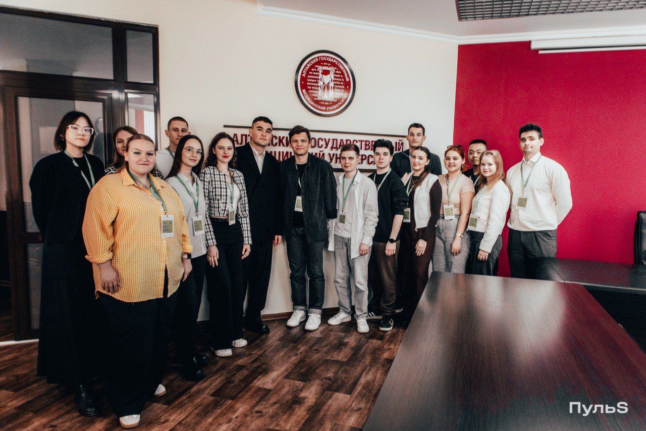 С 31 октября по 2 ноября на площадке Алтайского государственного медицинского университета состоялся Окружной студенческий форум «STUD-актив 2025»