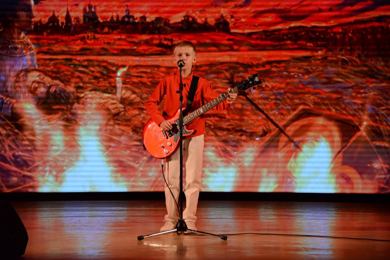 В Алтайском крае состоялся ХХVIII краевой конкурс патриотической песни «Пою моё Отечество» В Алтайском крае состоялся ХХVIII краевой конкурс патриотической песни «Пою моё Отечество»