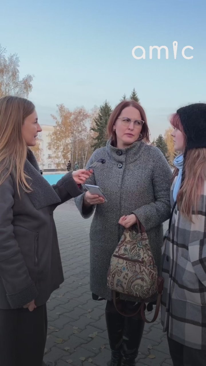 Проголосовать есть время только до полуночи! После 23.59 сайт народныйзнаккачества.рф превратится в тыкву перестанет принимать голоса за любимые компании в Алтайском крае