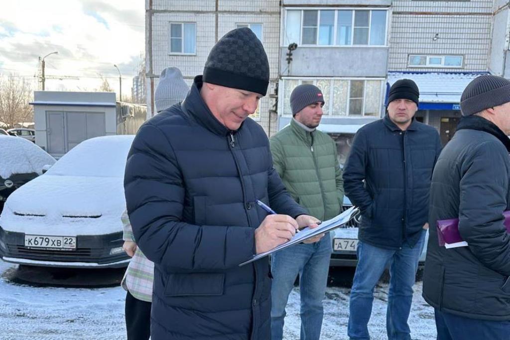 В Индустриальном районе прошла приемка дворовых территорий после благоустройства В Индустриальном районе прошла приемка дворовых территорий после благоустройства