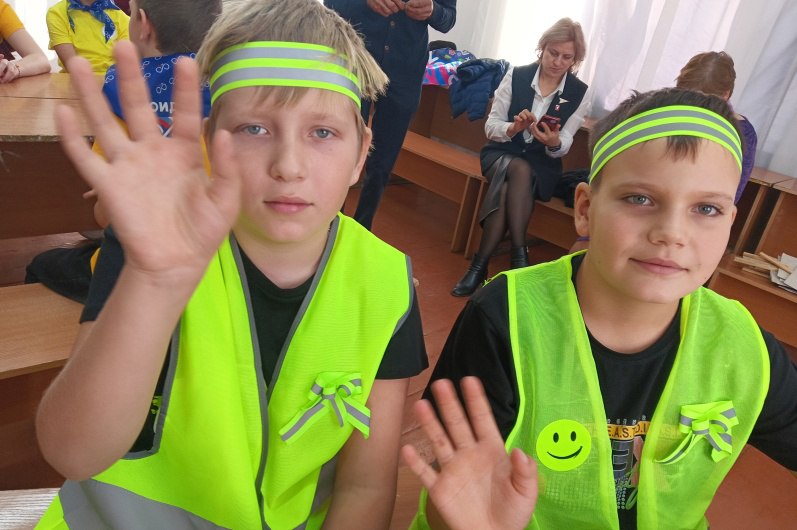 Госавтоинспекция Михайловского района организовала акцию «Засветись» Госавтоинспекция Михайловского района организовала акцию «Засветись»