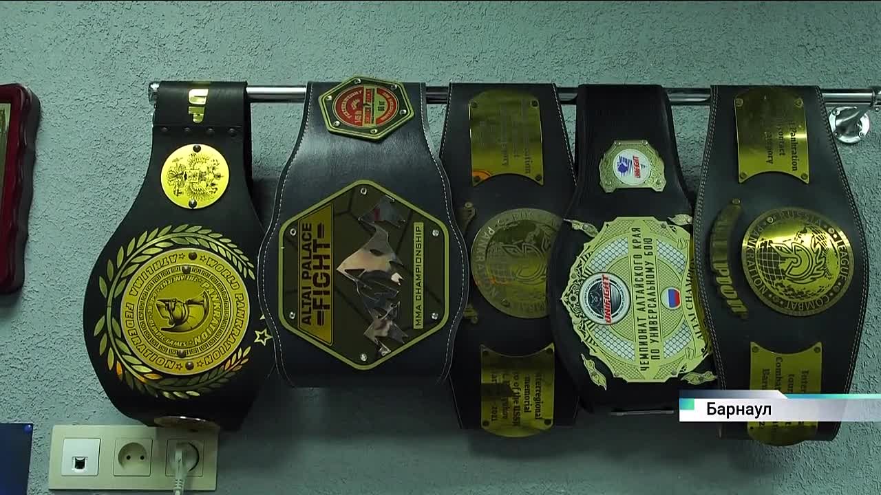 Алтайский боец MMA Рустам Негматов продолжает покорять международную арену