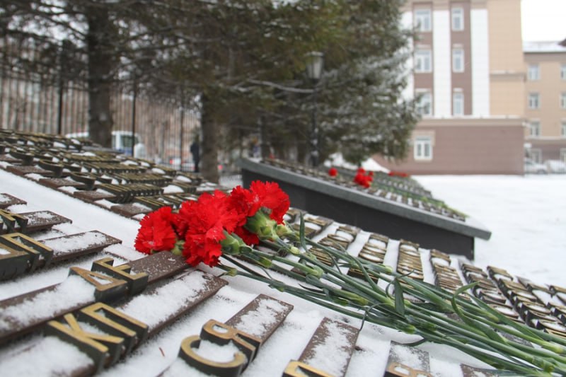 В ГУ МВД России по Алтайскому краю почтили память погибших при исполнении служебного долга В ГУ МВД России по Алтайскому краю почтили память погибших при исполнении служебного долга