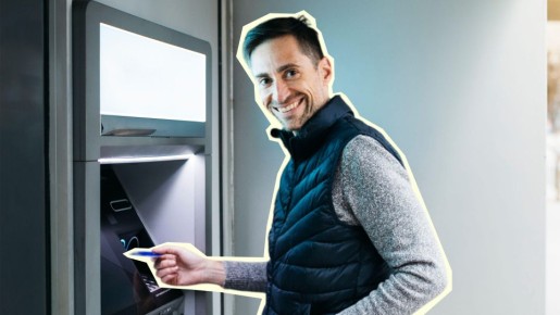 Банкомат через 3 минуты выплюнет застрявшую карту: нажмите на эту кнопку и подержите